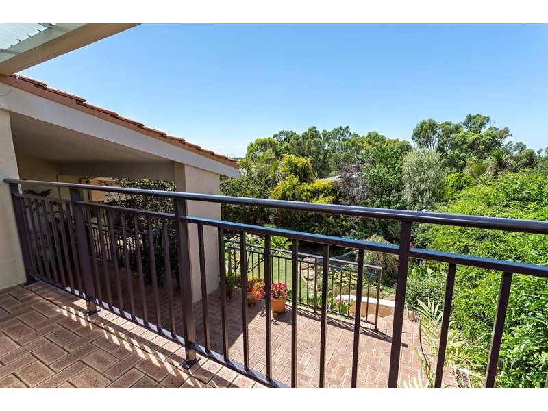 17 Carina Circle, Halls Head WA 6210