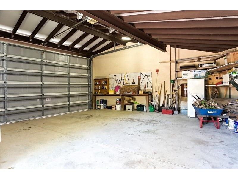 17 Carina Circle, Halls Head WA 6210