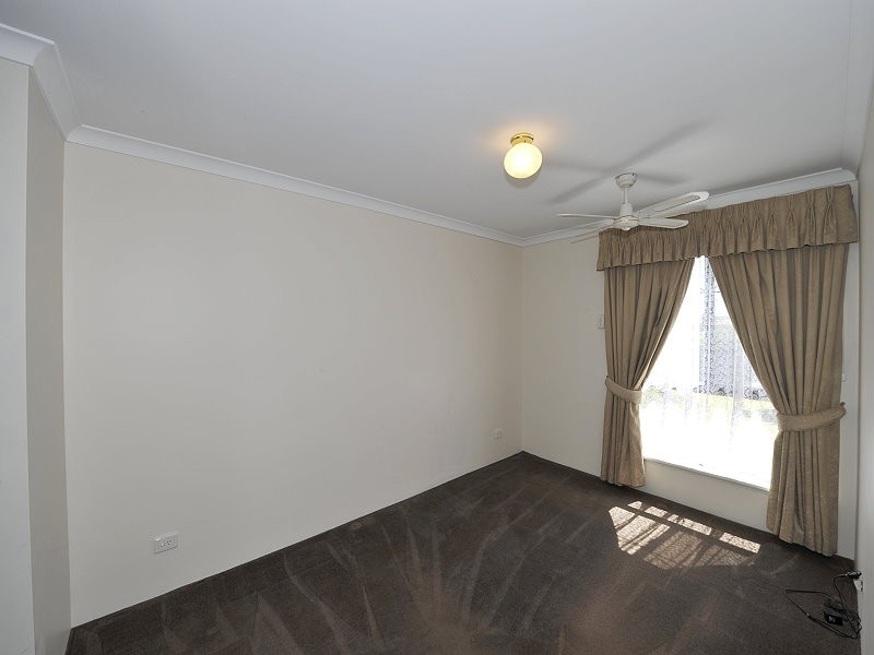 2 Boileau Place, San Remo WA 6210