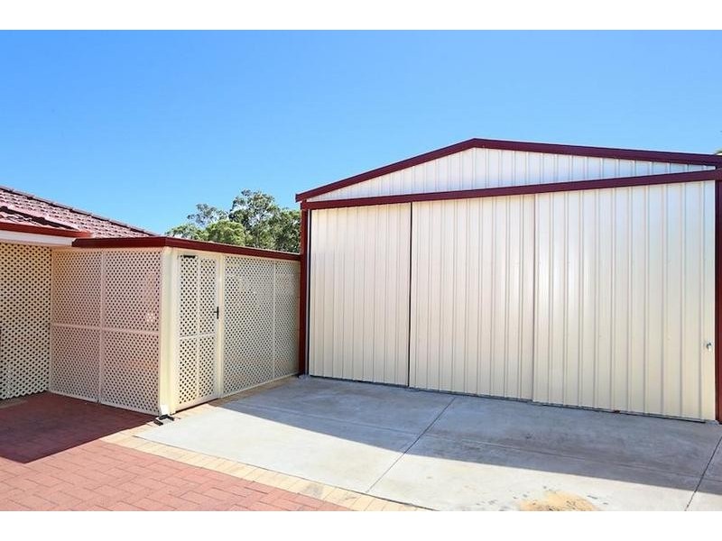 5 Swan Close, Dudley Park WA 6210