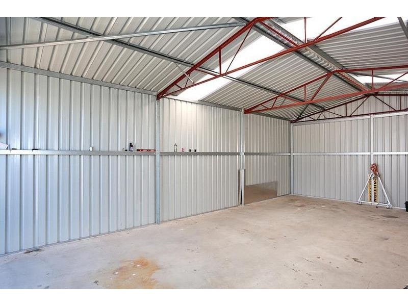 5 Swan Close, Dudley Park WA 6210