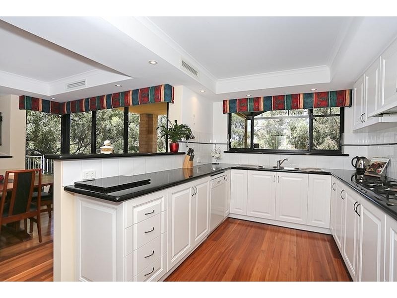 37 Grandmere Parade, Meadow Springs WA 6210