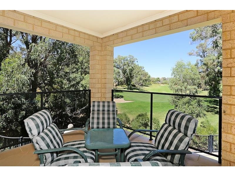 37 Grandmere Parade, Meadow Springs WA 6210