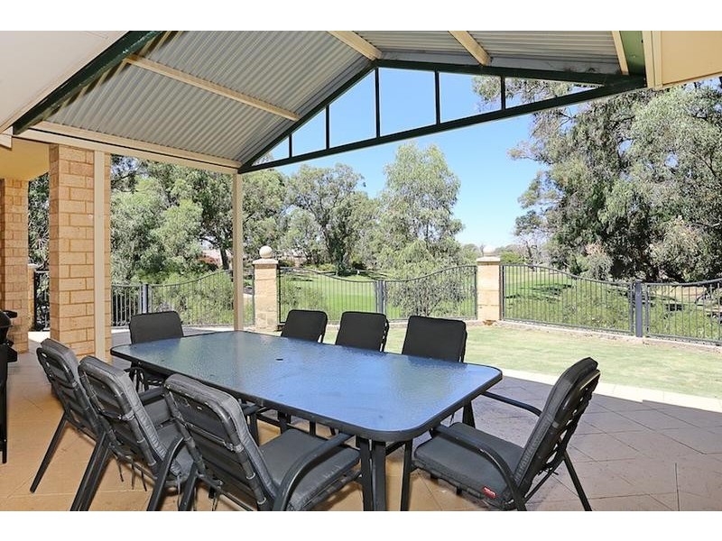 37 Grandmere Parade, Meadow Springs WA 6210