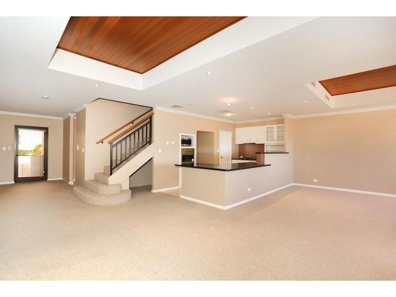 3/10 Winjan Place, Dudley Park WA 6210