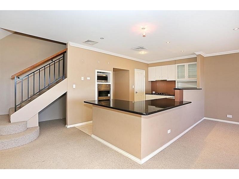 3/10 Winjan Place, Dudley Park WA 6210