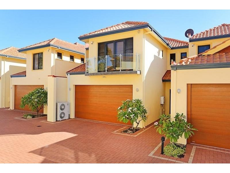 3/10 Winjan Place, Dudley Park WA 6210