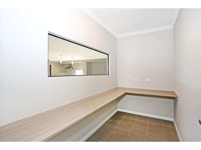 20 Dotterel Drive, Dudley Park WA 6210