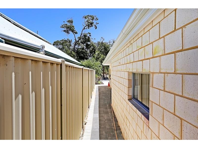 20 Dotterel Drive, Dudley Park WA 6210