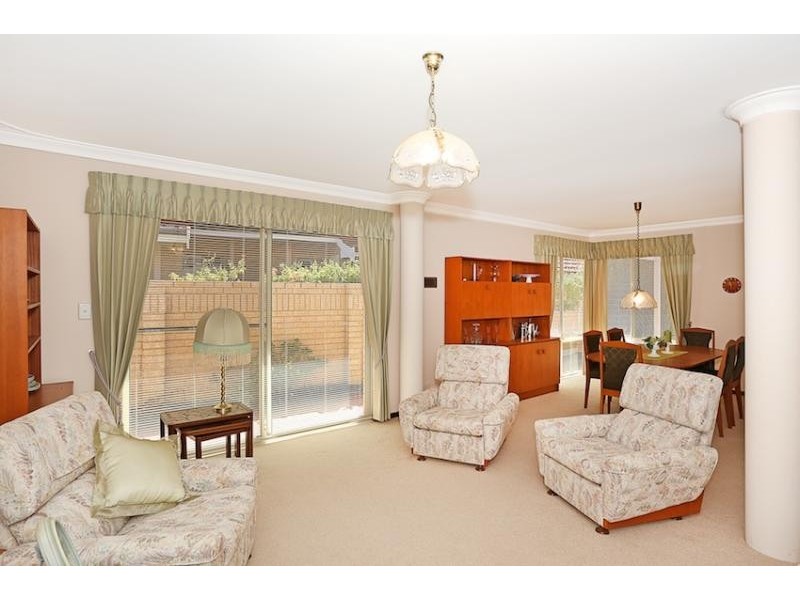 5 Reverie Mews, Halls Head WA 6210