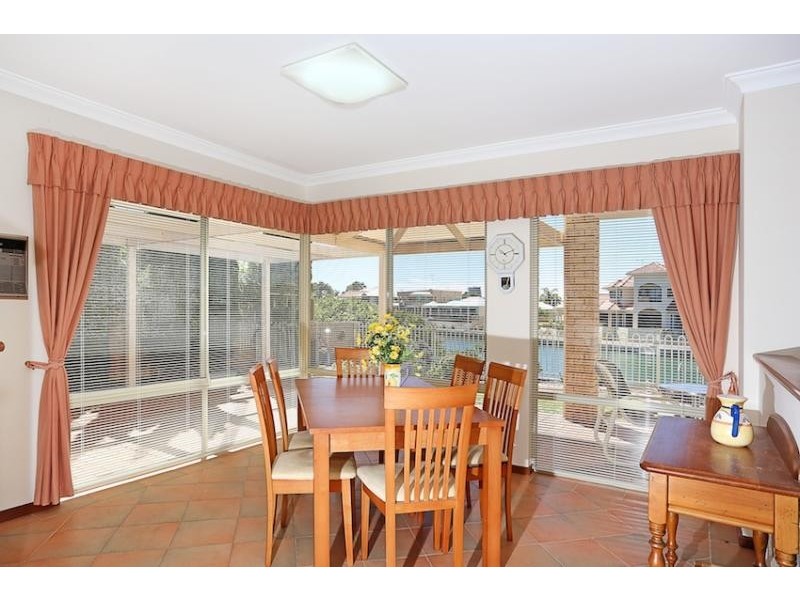 5 Reverie Mews, Halls Head WA 6210