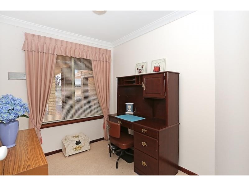 5 Reverie Mews, Halls Head WA 6210