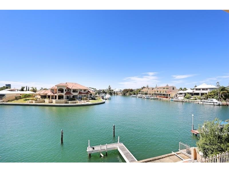 5 Reverie Mews, Halls Head WA 6210