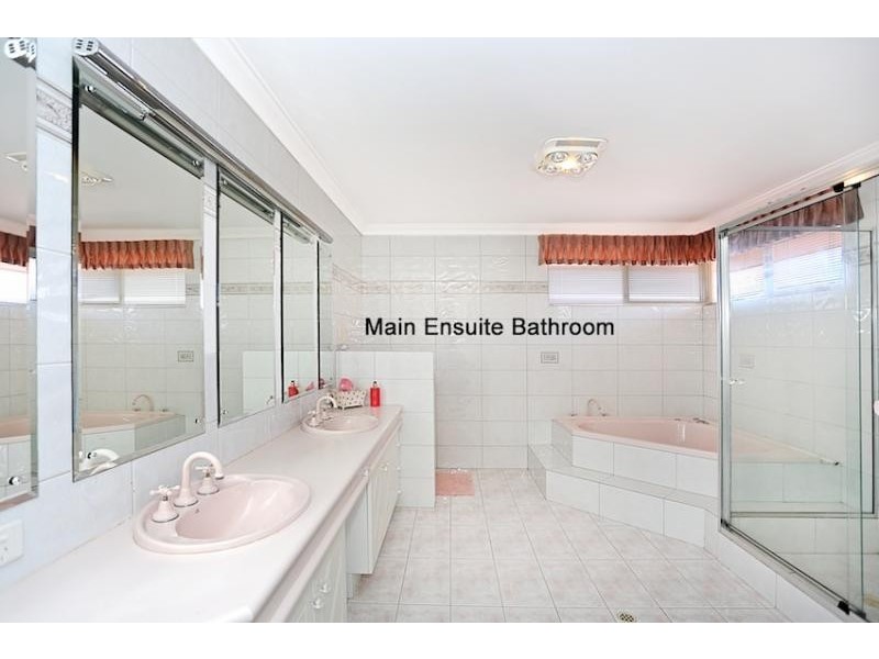 5 Reverie Mews, Halls Head WA 6210