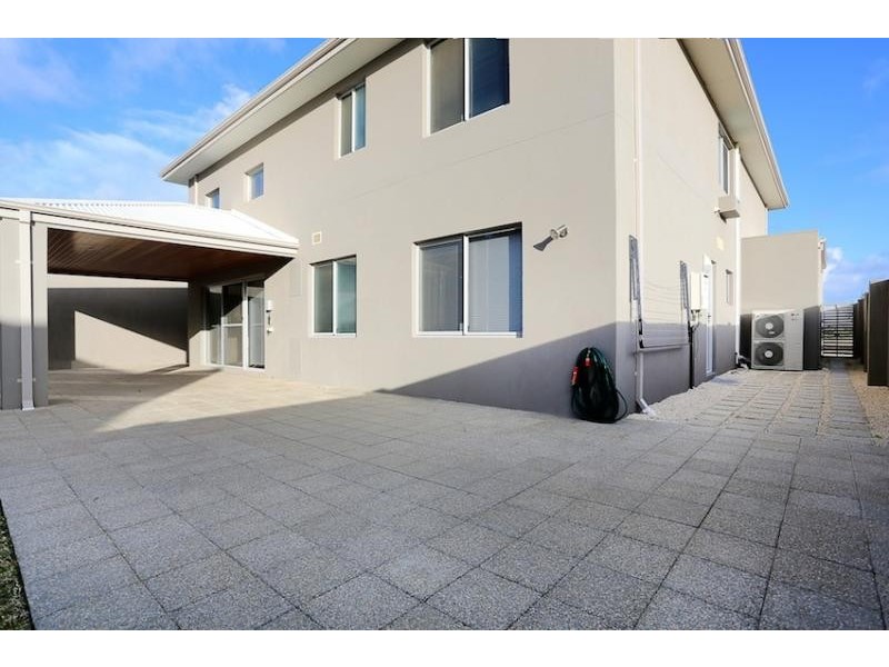 16 Southport Boulevard, Dawesville WA 6211