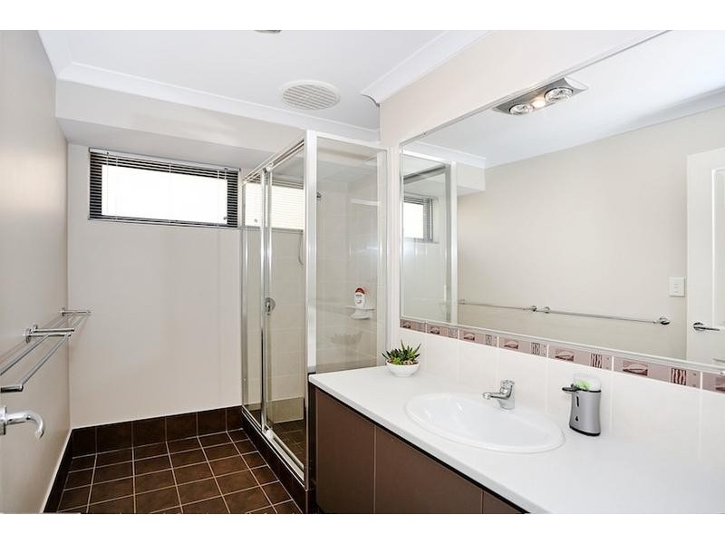 5 Harvest Chase, Madora Bay WA 6210