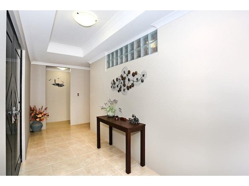 5 Harvest Chase, Madora Bay WA 6210