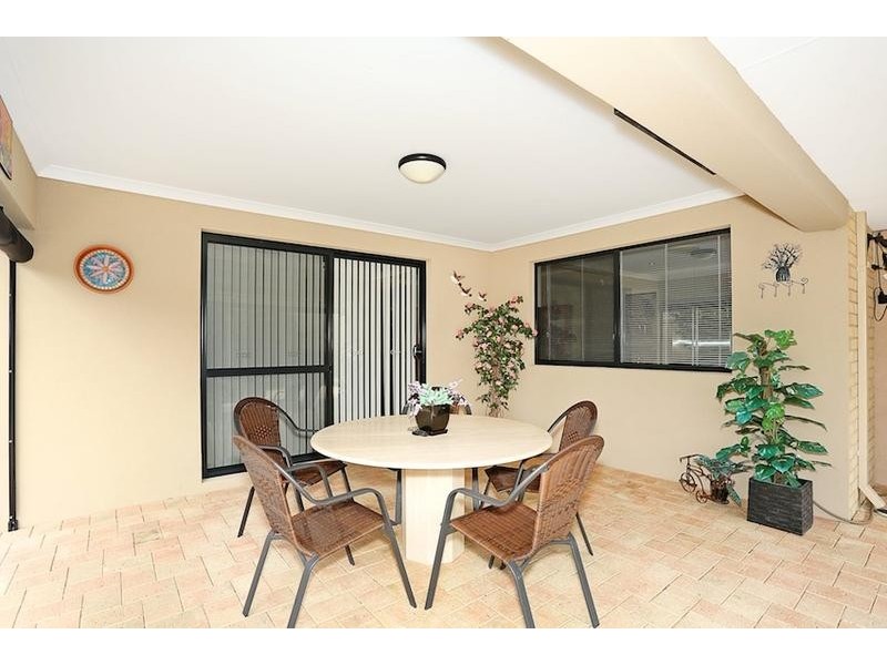 5 Harvest Chase, Madora Bay WA 6210