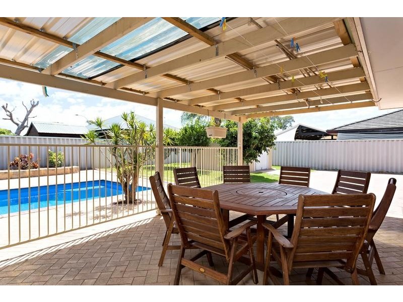 49 Willoughbridge Crescent, Erskine WA 6210