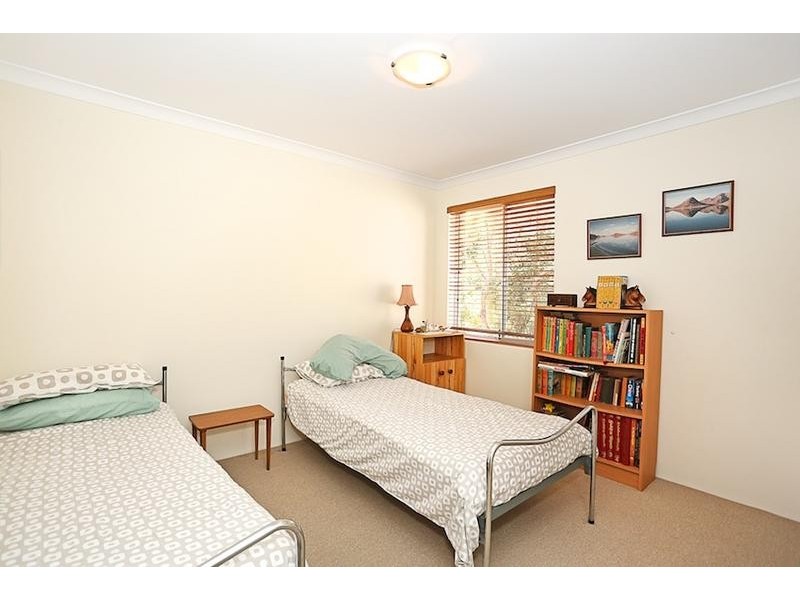 173 Peelwood Parade, Halls Head WA 6210