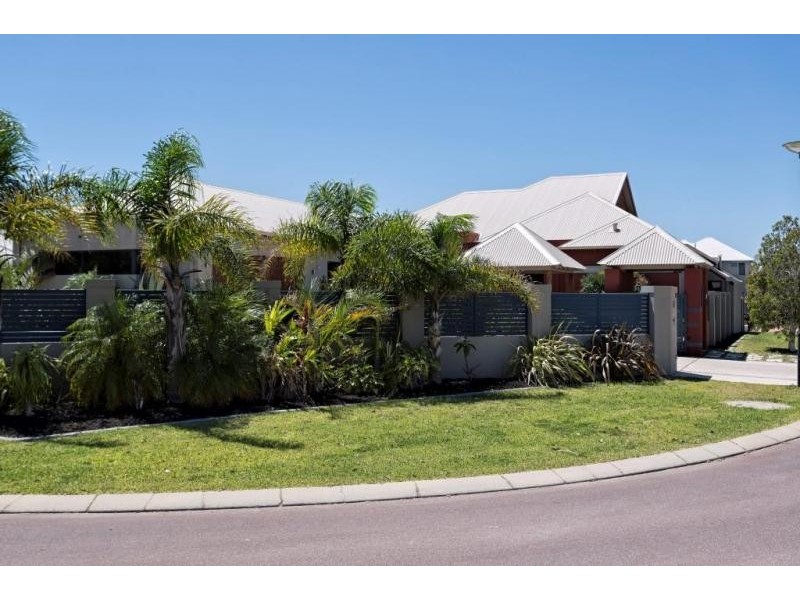 44 Erins Isle, Dudley Park WA 6210