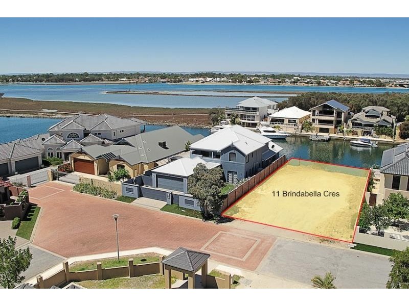 11 Brindabella Crescent, Halls Head WA 6210