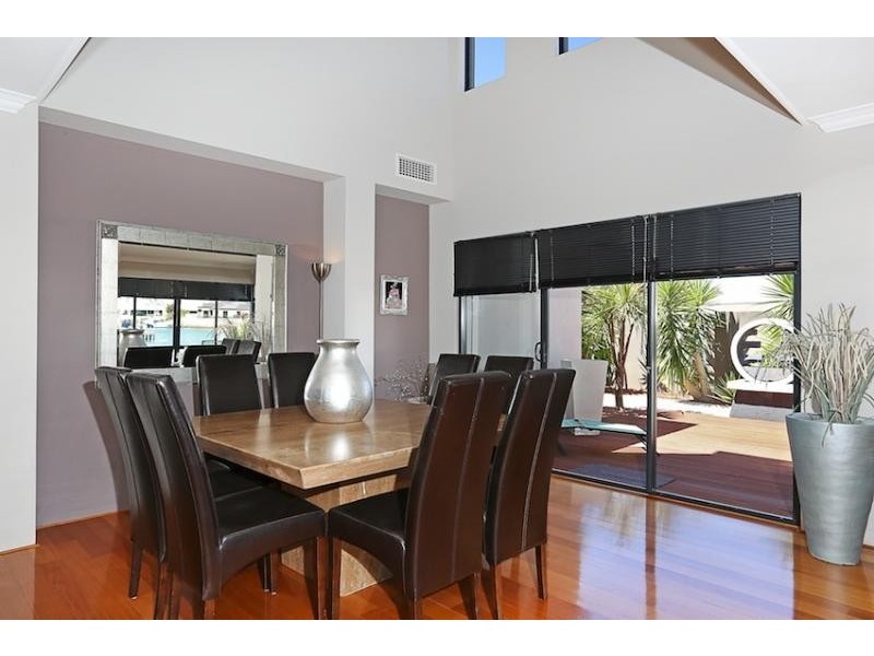 21 Waterlily Drive, Dudley Park WA 6210