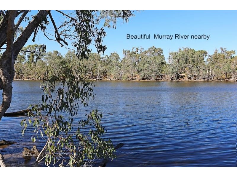 35 Thomasfield Place, Ravenswood WA 6208