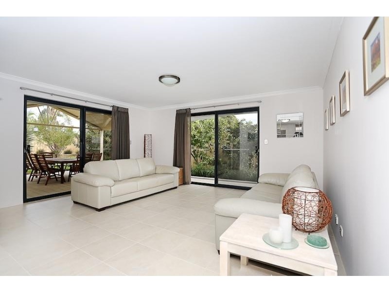21 Dalwallinu Terrace, Dawesville WA 6211