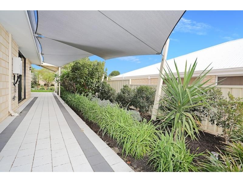 21 Dalwallinu Terrace, Dawesville WA 6211