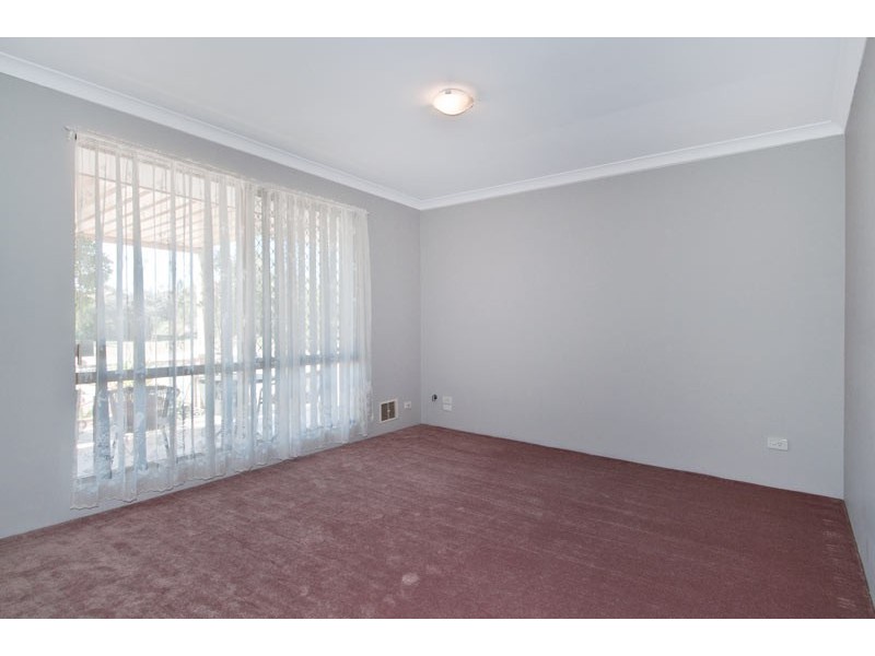 188 Oakmont Avenue, Meadow Springs WA 6210