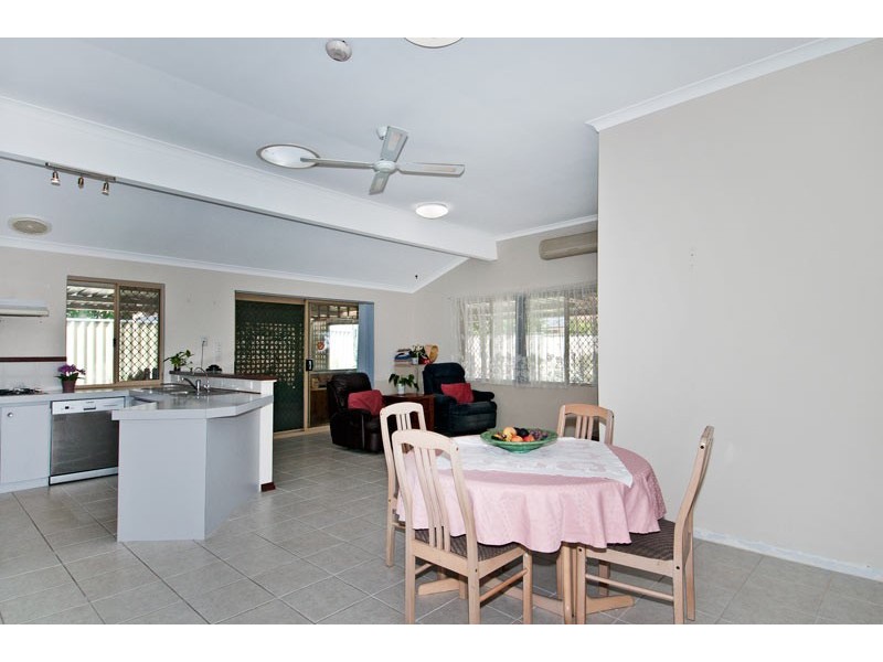 188 Oakmont Avenue, Meadow Springs WA 6210