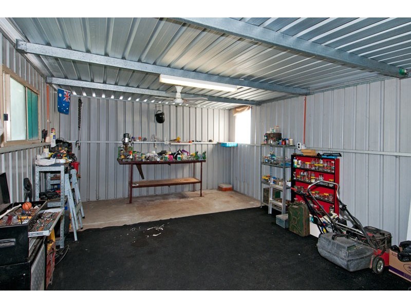 188 Oakmont Avenue, Meadow Springs WA 6210