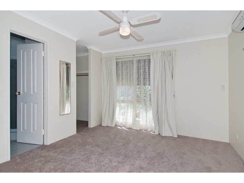 188 Oakmont Avenue, Meadow Springs WA 6210