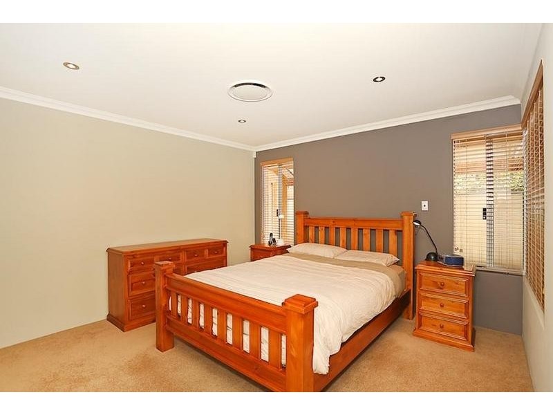 34 Brackenridge Ramble, Meadow Springs WA 6210