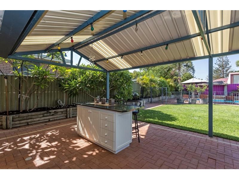 10 Vance Street, Dudley Park WA 6210