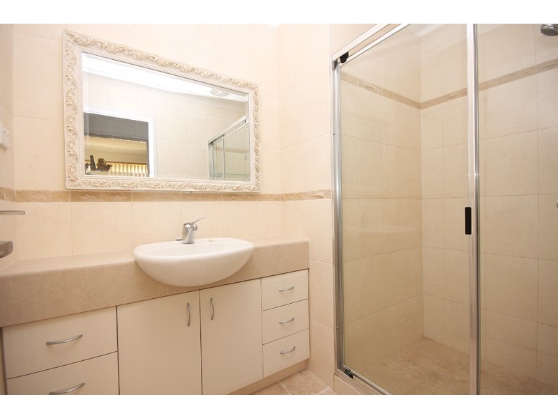 2/25 Tuckey Street, Mandurah WA 6210