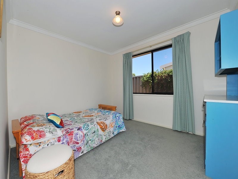 3 Assam Street, Madora Bay WA 6210