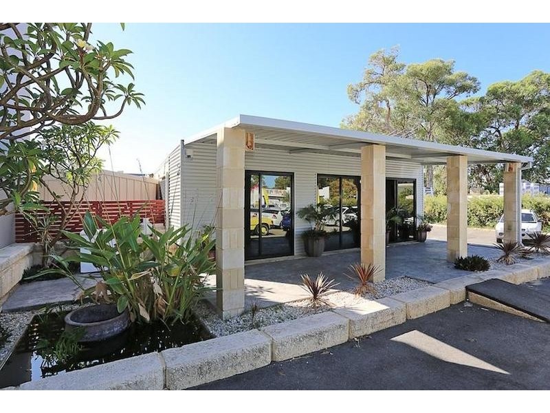 55 Reserve Drive, Mandurah WA 6210