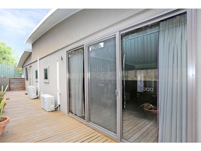 76A Janis Street, Halls Head WA 6210
