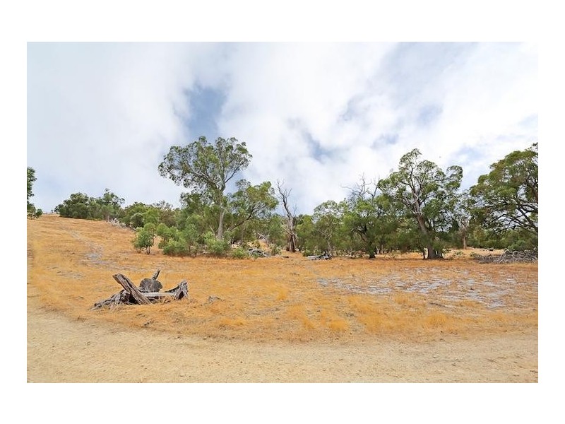Lot 133,  Ramahan Rise, Lake Clifton WA 6215