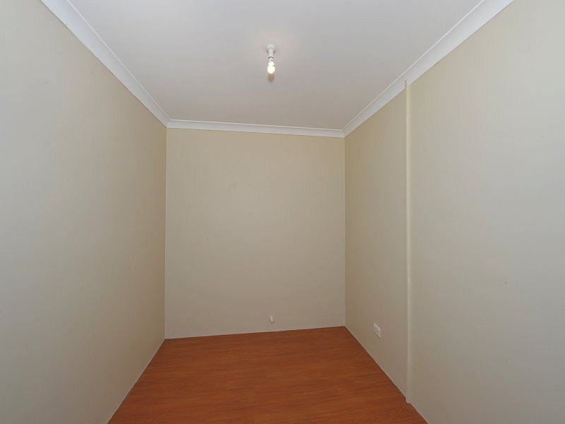 6 Oakwood Gate, Meadow Springs WA 6210