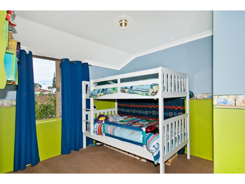 18 Oakover Turn, Greenfields WA 6210