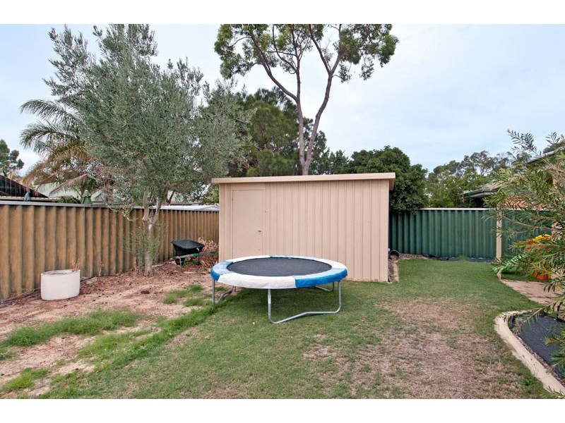 18 Oakover Turn, Greenfields WA 6210