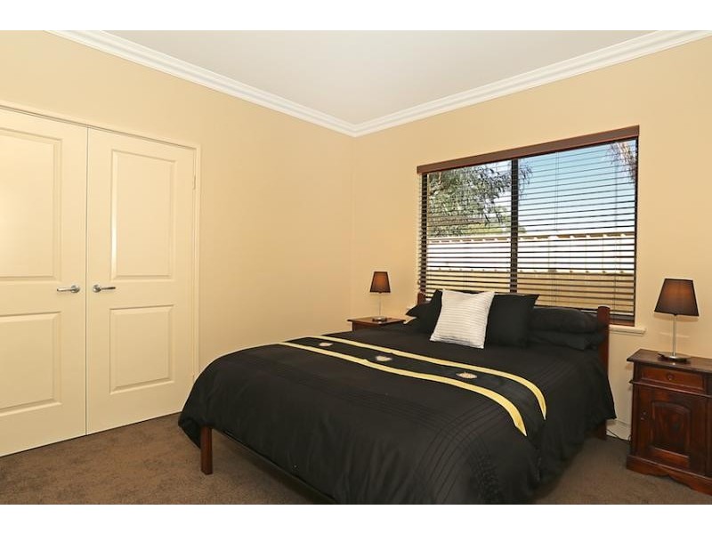 2 Estuary Heights Place, Bouvard WA 6211