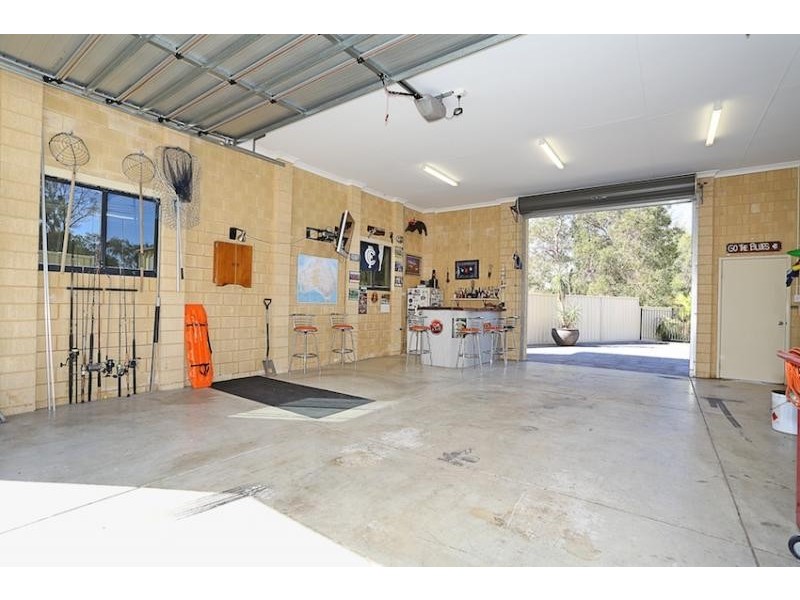 2 Estuary Heights Place, Bouvard WA 6211