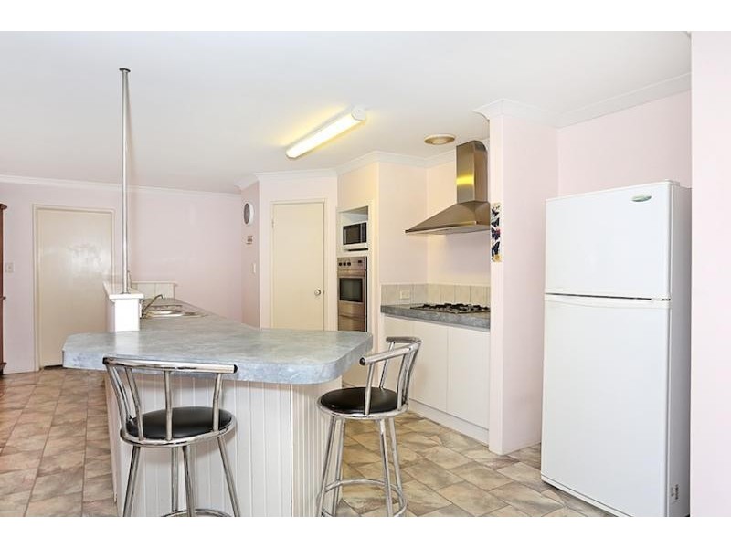 24 Grayswood Retreat, Erskine WA 6210