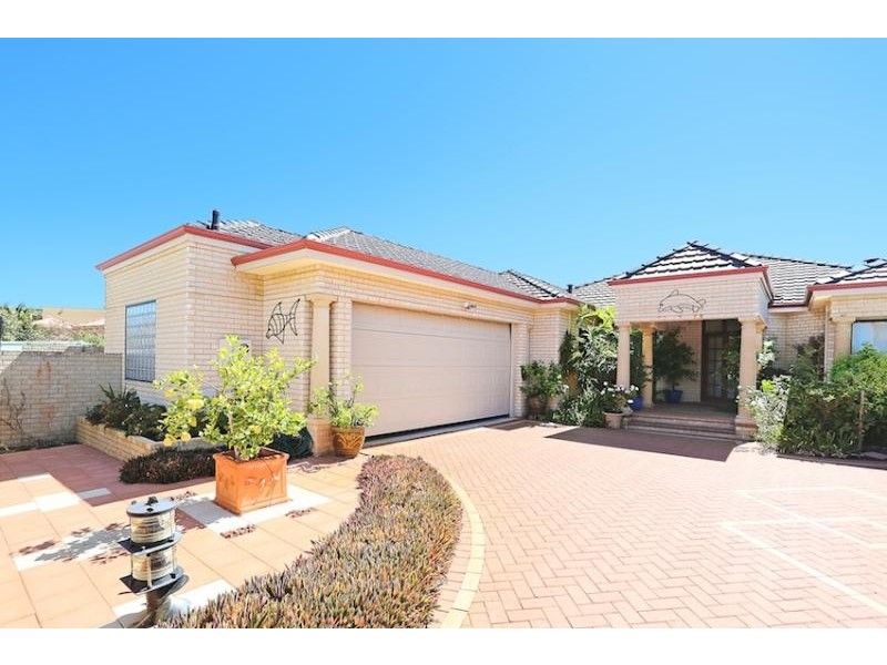 7 Picaroon Place, Halls Head WA 6210