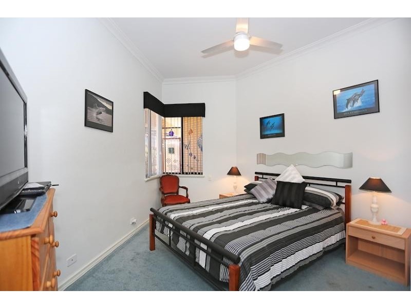 7 Picaroon Place, Halls Head WA 6210