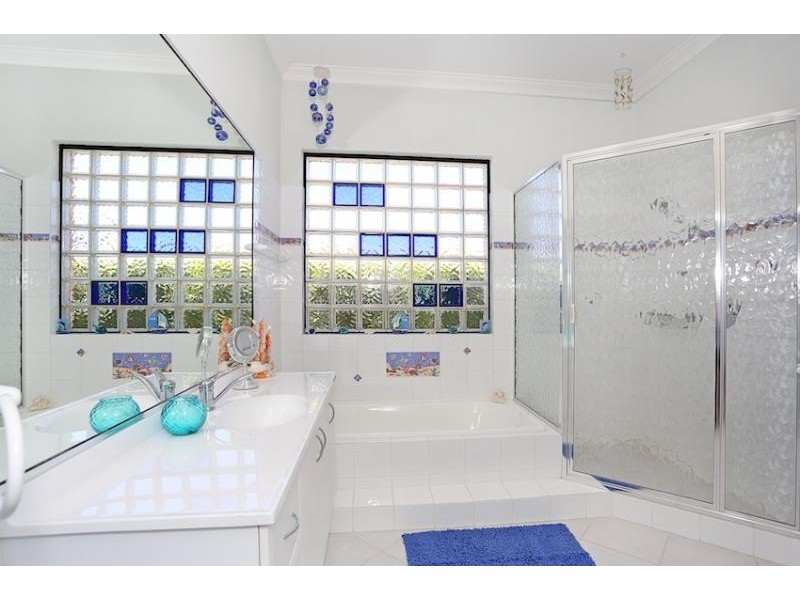 7 Picaroon Place, Halls Head WA 6210